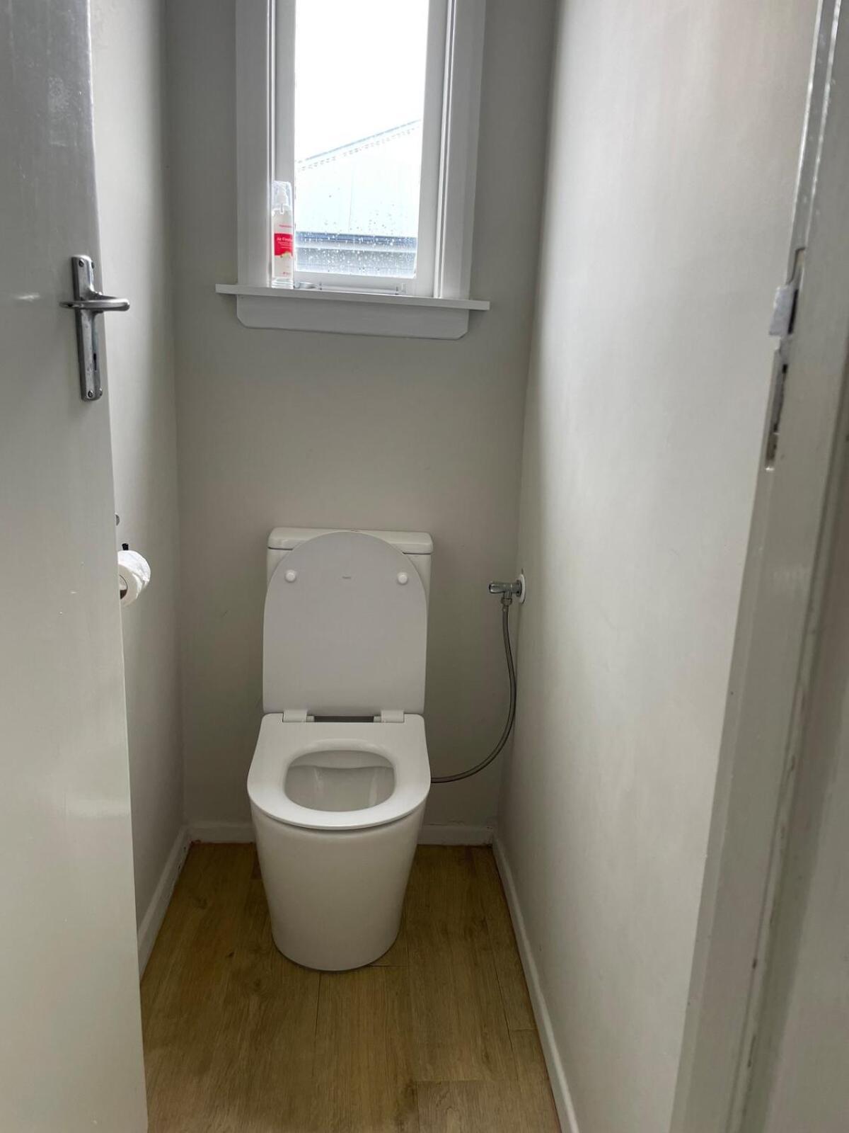 Apartment Attached Units On Madras! Unit A *